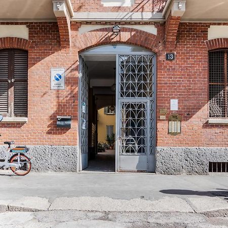Lepontina Apartment Milano Esterno foto