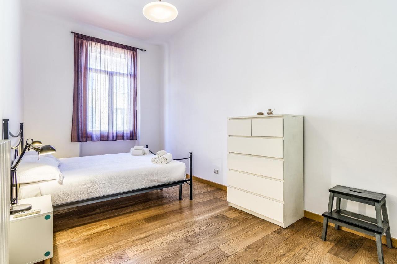 Lepontina Apartment Milano Esterno foto